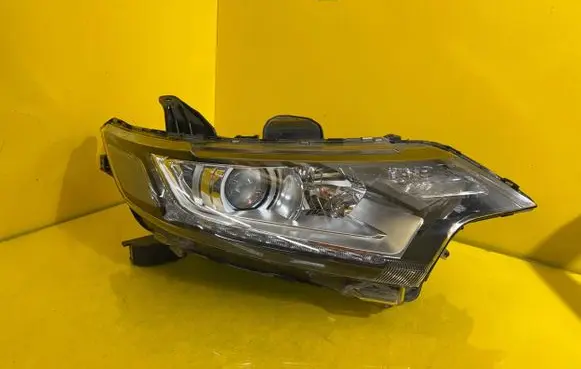 Mitsubishi Outlander Headlight/headlamp 8301C8-54