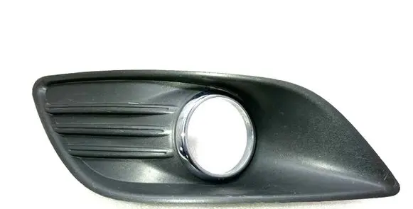 Ford Focus Front fog light trim/grill 1528561 8M51R19953