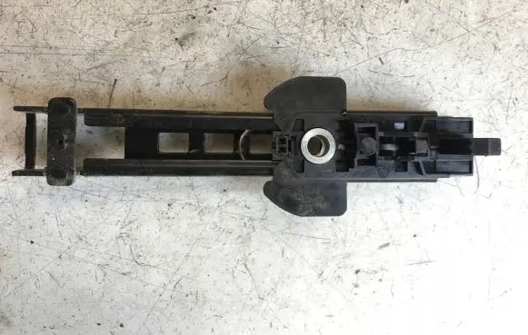 Audi A6 S6 C6 4F Seat belt adjustment motor 8E0857833E