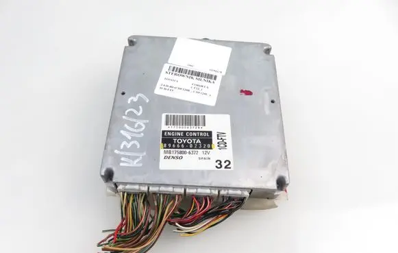 Toyota Corolla E120 E130 Engine control unit/module 8966602320