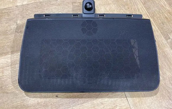 Land Rover Range Rover Sport L494 Subwoofer grill/trim CK5204454A 1050270570 105027057C