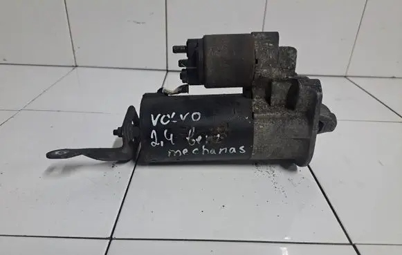 Volvo XC70 Starter motor 0001108167