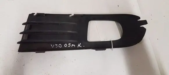 Volvo V50 Front fog light trim/grill 30655885