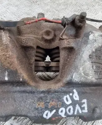 Land Rover Evoque II Front brake caliper