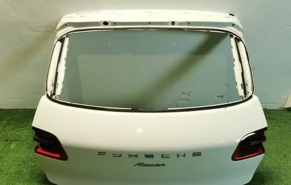 Porsche Macan (95B) Tailgate/trunk/boot lid KLAPAMACANDANEK