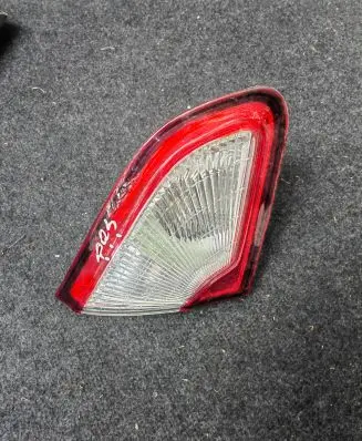 Nissan Qashqai Tailgate rear/tail lights B26555BR01A