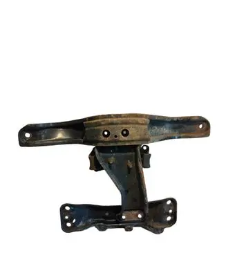 Subaru Impreza III Gearbox mounting bracket