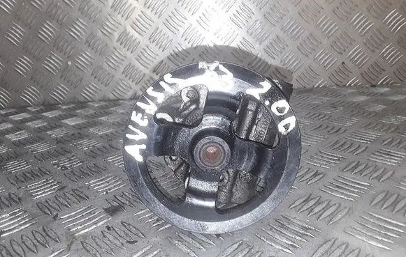 Toyota Avensis T220 Power steering pump