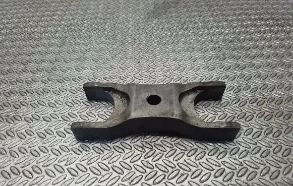 Volkswagen Crafter Fuel Injector clamp holder 03L216A