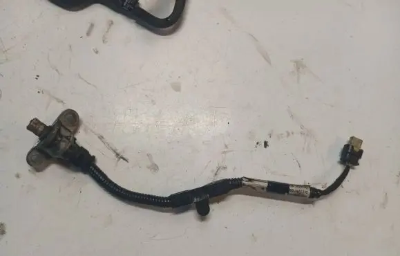 Volvo V70 Crankshaft position sensor 31441271