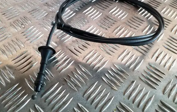 Opel Astra J Engine bonnet/hood lock release cable 13312789