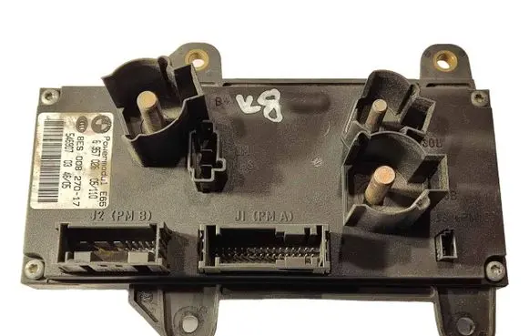 BMW 7 E65 E66 Power management control unit 6957026 8ES00827017