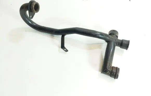 Audi A6 S6 C5 4B Engine coolant pipe/hose 059121083A