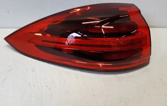 Porsche Cayenne (92A) Rear/tail lights