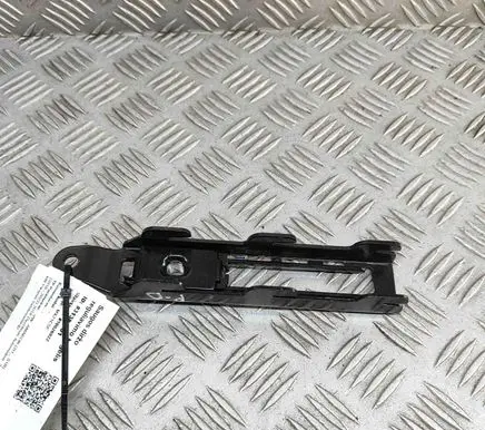 Volkswagen Amarok Seat belt height adjuster 1J0857819
