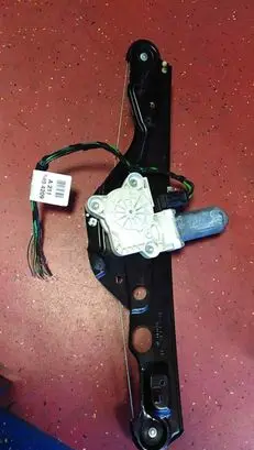 Mercedes-Benz E W211 Rear door window regulator with motor A2117300146