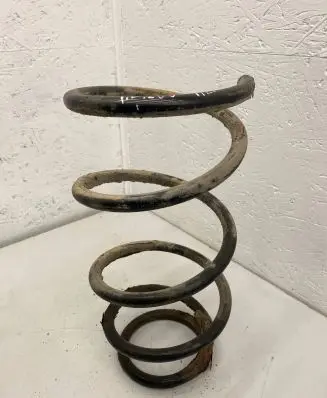 Toyota Previa (XR30, XR40) II Front coil spring