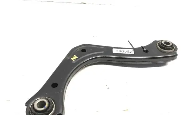 Hyundai i30 fastback Rear control arm 55101-F2BA0 1209 211004