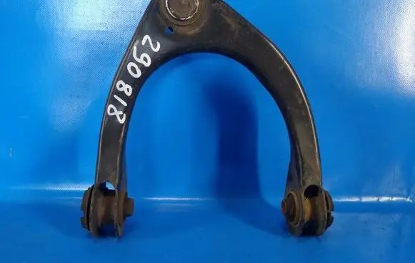 Lexus IS III XE30 Front lower control arm/wishbone 4863059115