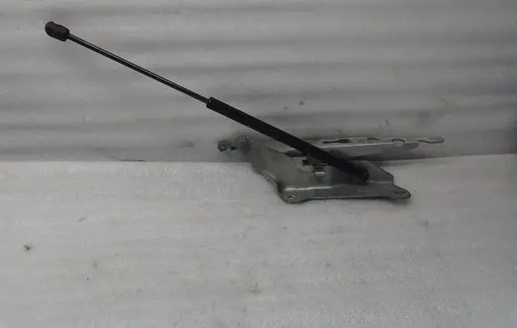 Volvo XC90 Tailgate/trunk strut/damper 30649736