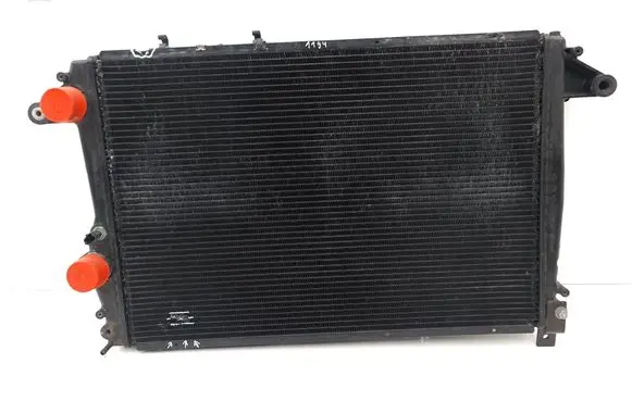 Maserati Quattroporte Coolant radiator