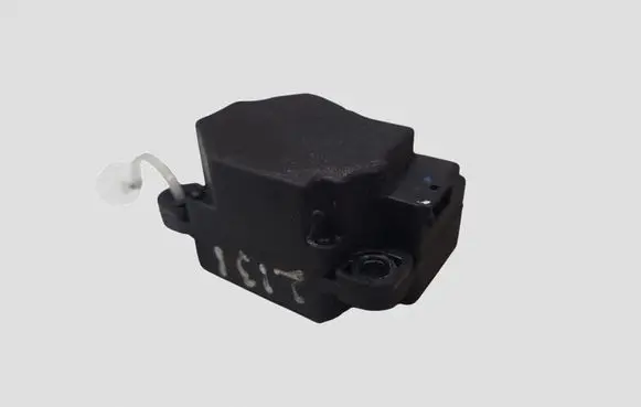 Volvo XC90 Air flap motor/actuator 306076510 060818
