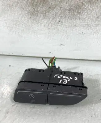Ford Focus Other switches/knobs/shifts Am5t14b436