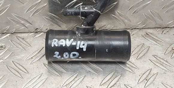 Toyota RAV 4 (XA40) Engine coolant pipe/hose 