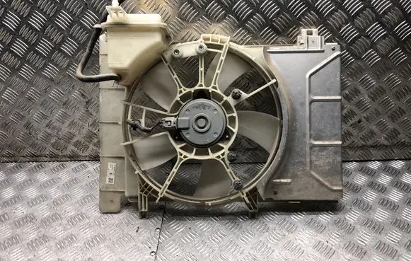 Toyota Yaris Electric radiator cooling fan MF4227504972 163630D090 1680008270