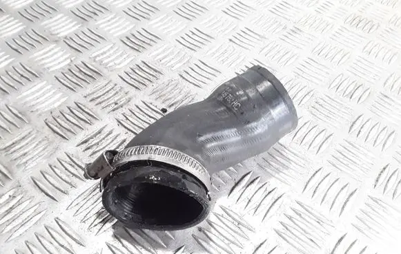 Skoda Yeti (5L) Engine coolant pipe/hose 145762H