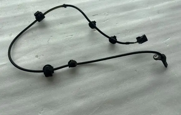 Toyota GT 86 ABS brake wheel speed sensor 27540CA010