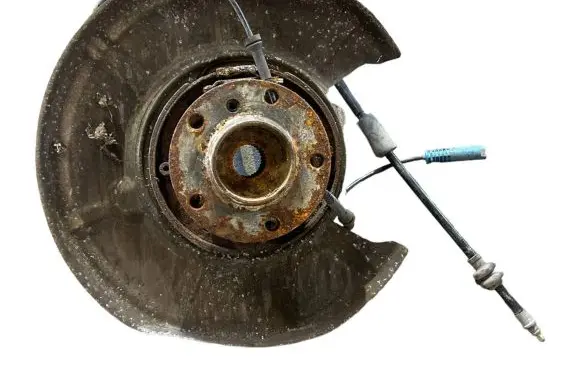 BMW 7 E65 E66 Rear wheel hub spindle/knuckle 