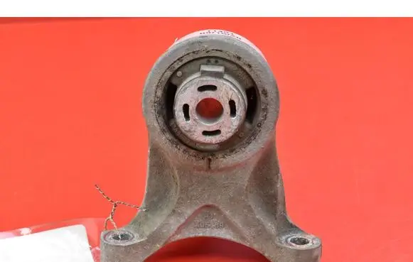 Tesla Model S Engine mount vacuum valve X05489
