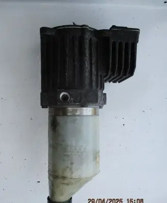 Opel Zafira A Power steering pump 554552
