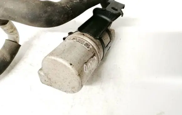Volkswagen Touareg I Air conditioning (A/C) air dryer 4479000090