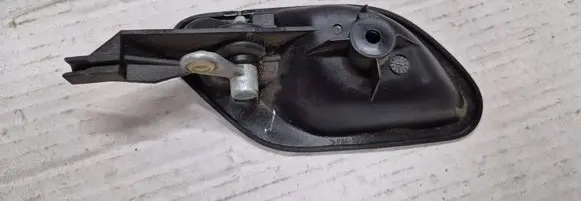 BMW 5 E39 Front door interior handle 8226049