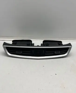 Nissan X-Trail T32 Dash center air vent grill 687504CE0A LG60LZ08AL60 PG05ALZ08