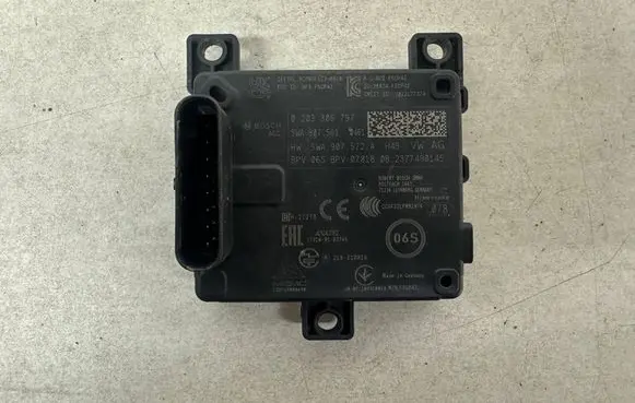 Volkswagen Golf VIII Distronic sensor radar 5WA907572A 5WA907572 5WA.907.572.A
