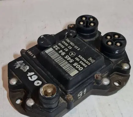 Mercedes-Benz 190 W201 Ignition amplifier control unit 0085459432 E23126TR2
