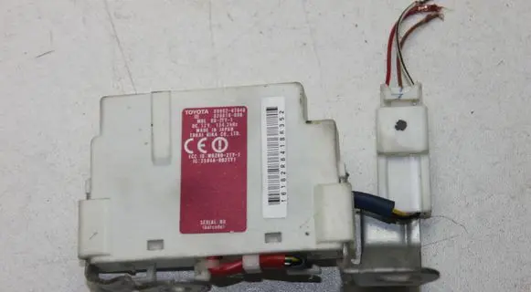 Toyota Prius (XW20) Keyless (KESSY) go control unit/module 8999247040