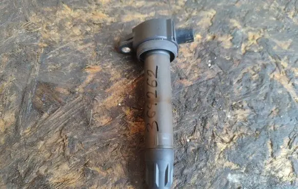 Dodge Journey High voltage ignition coil 04606824AC