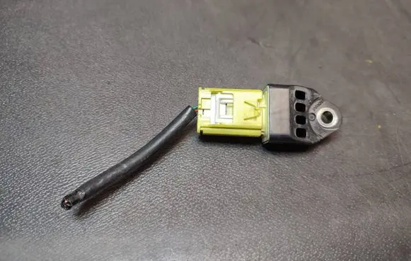 Subaru Forester SJ Airbag deployment crash/impact sensor 98237SG020