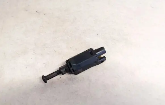 Volkswagen PASSAT B4 Brake pedal sensor switch 191945515
