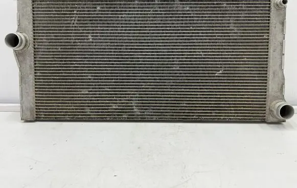 BMW 5 F10 F11 Coolant radiator 8509176