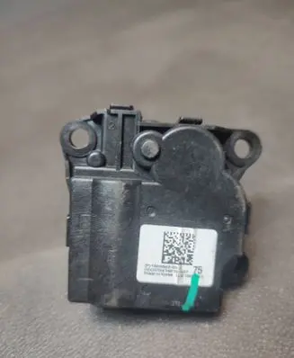 Tesla Model Y Air flap motor/actuator 150064000B