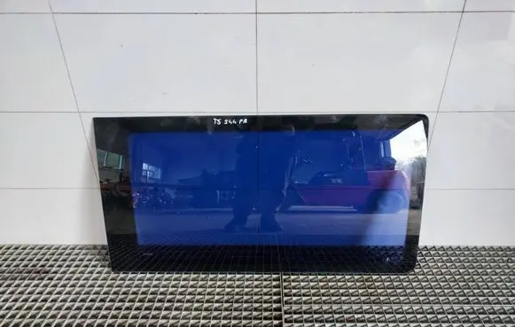 Volkswagen Transporter - Caravelle T5 Sliding door window/glass 