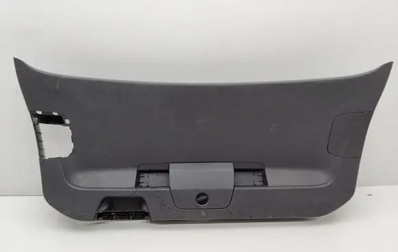Volkswagen PASSAT B8 Tailgate trim 3G9867605