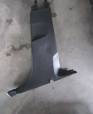 Peugeot 308 (B) pillar trim (bottom) MP6885 9677440277