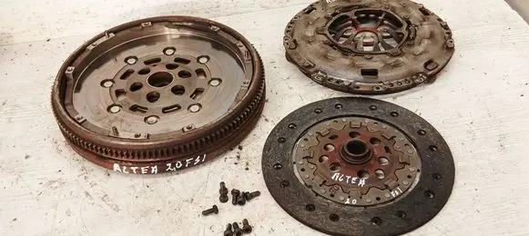 Seat Altea Clutch set kit 06F105264C
