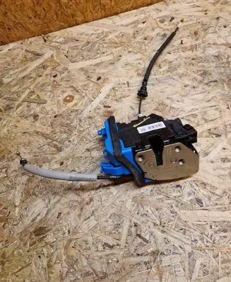 KIA Ceed Rear door lock 81410A2400